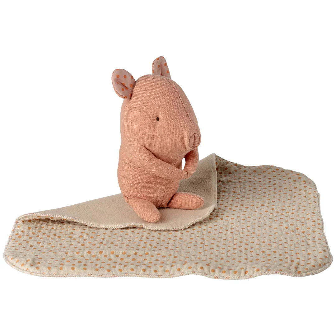 maileg knuffeldoek biggetje lullaby friends - rose - 12 cm - Afbeelding 3